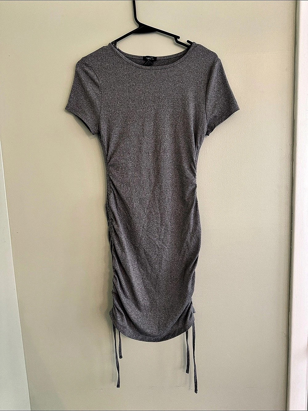 rue21 Ruched Side Short Sleeve Bodycon Mini Dress Gray